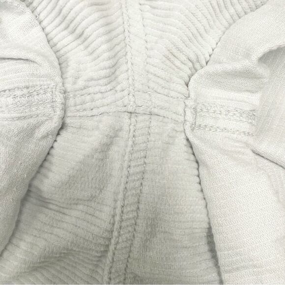 BDG Urban Outfitters Corduroy High-Rise Cuff Shorts Light Grey SZ 26 Y2K Vintage - Picture 3 of 8